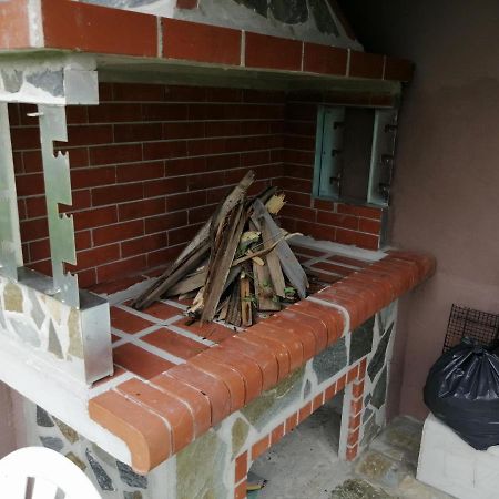 Ο Ακλόνητος Aparthotel Nea Mesagkala Ngoại thất bức ảnh