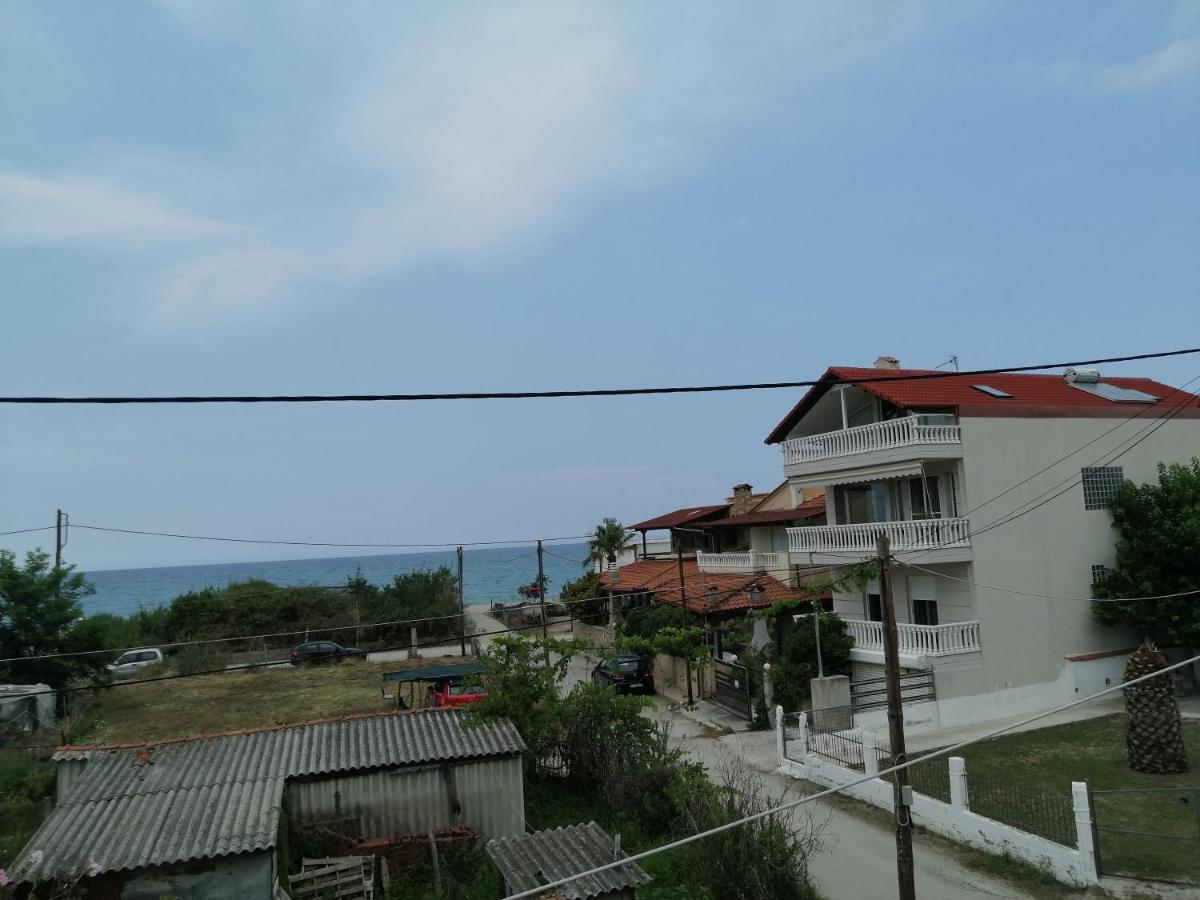 Ο Ακλόνητος Aparthotel Nea Mesagkala Ngoại thất bức ảnh