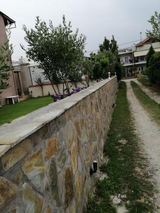 Ο Ακλόνητος Aparthotel Nea Mesagkala Ngoại thất bức ảnh