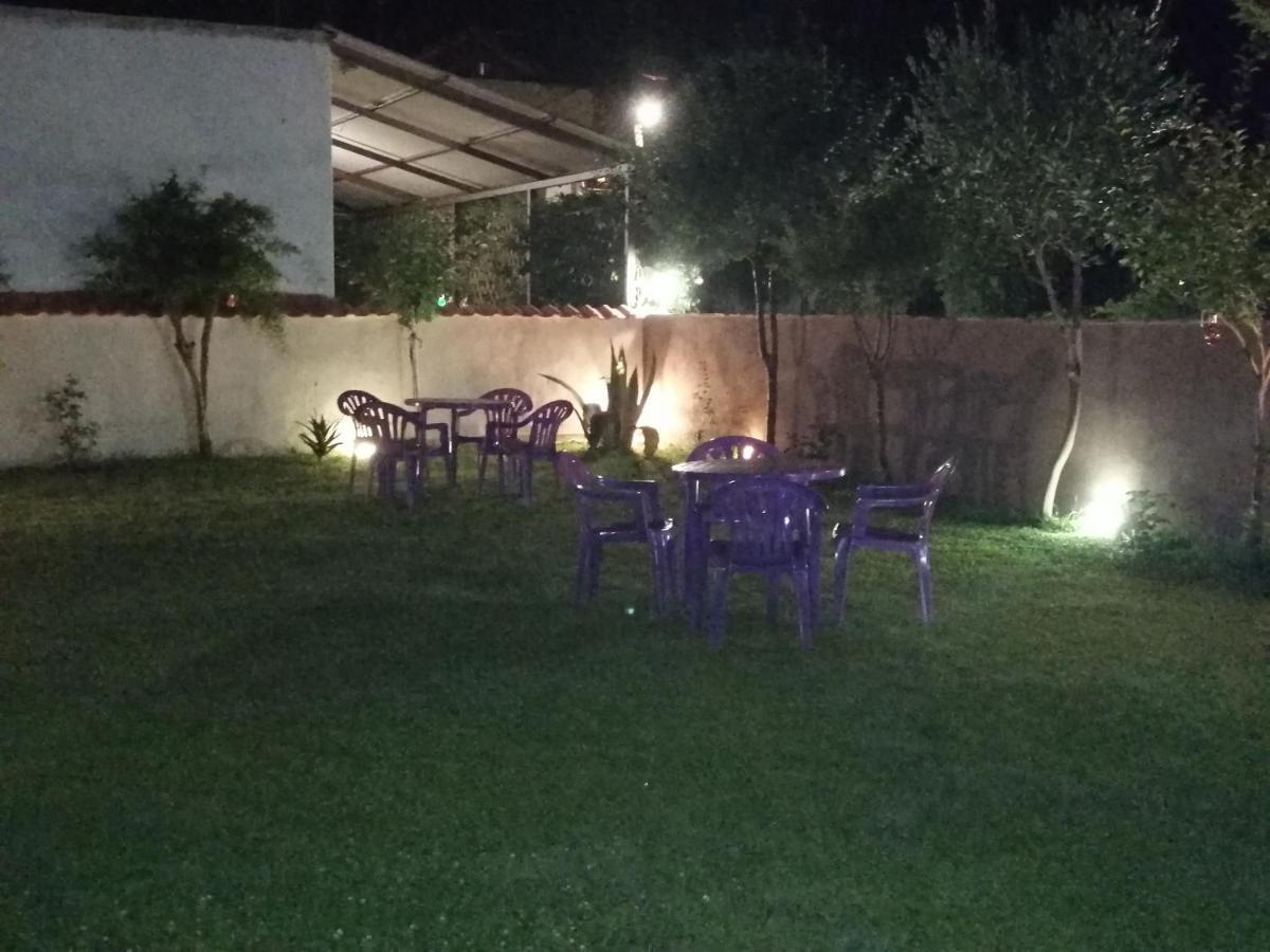 Ο Ακλόνητος Aparthotel Nea Mesagkala Ngoại thất bức ảnh