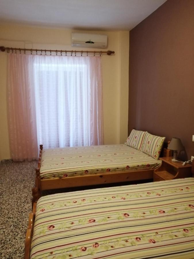 Ο Ακλόνητος Aparthotel Nea Mesagkala Ngoại thất bức ảnh