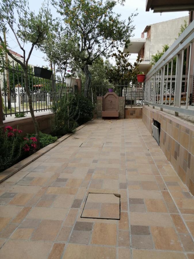 Ο Ακλόνητος Aparthotel Nea Mesagkala Ngoại thất bức ảnh